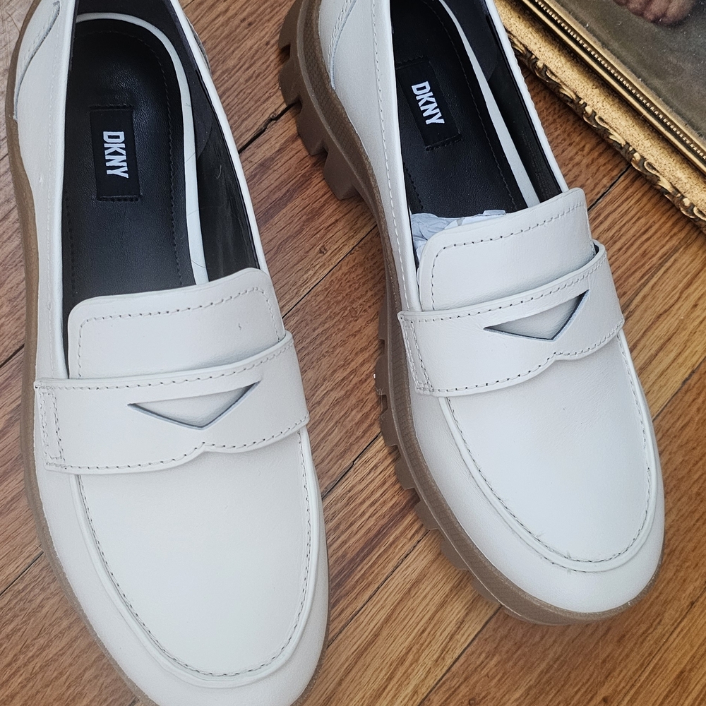 DKNY Men's Off-White Loafers